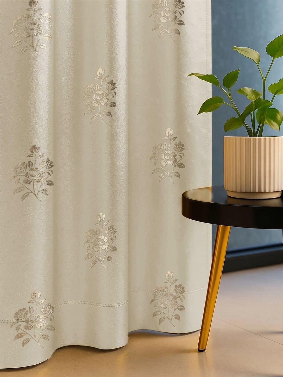 Curtains And Sheers